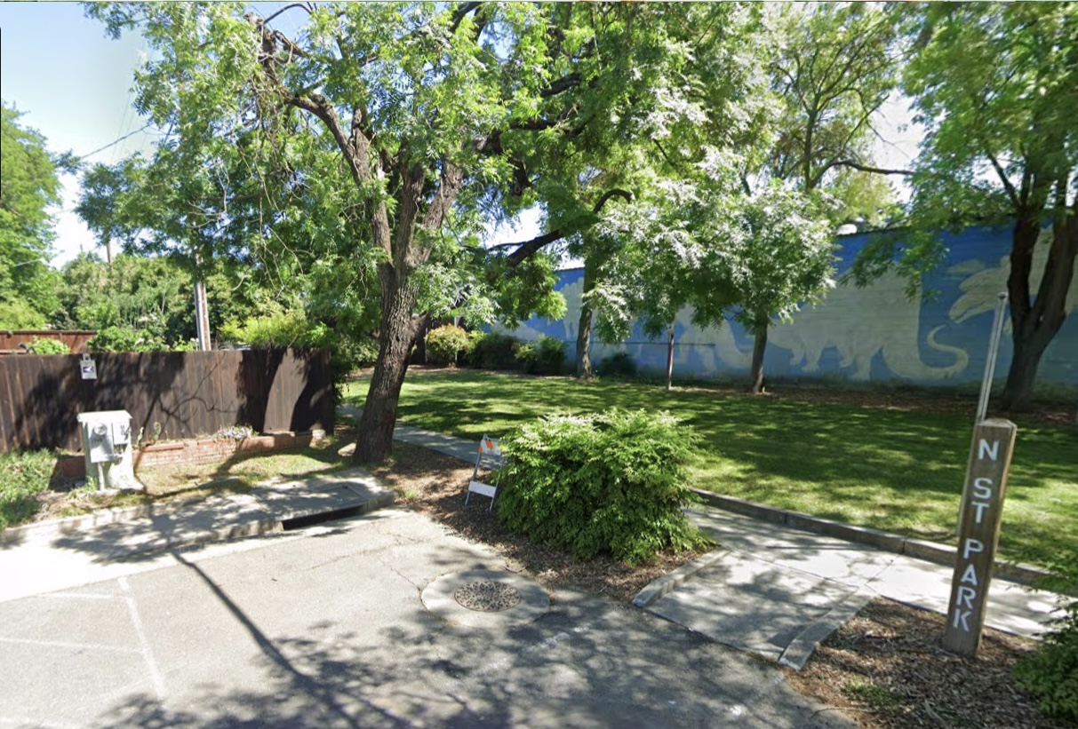 N Street Park before renovation.